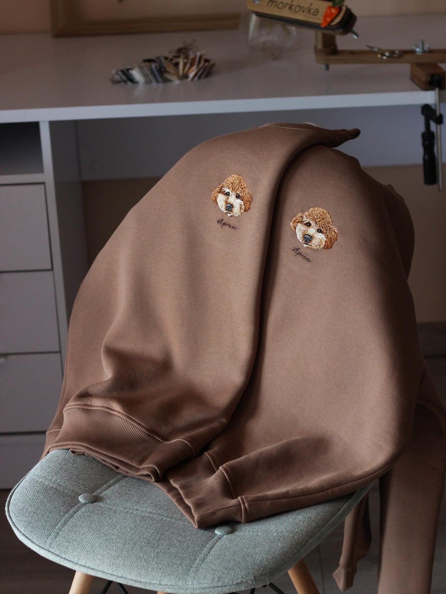 SWEATSHIRT (Kapşonsuz) 🐾 Onu Her Zaman Yanında Taşı — Kişiye Özel Evcil Hayvan Nakış